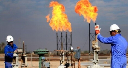 Thỏa thuận OPEC+ kéo giá dầu hạ nhiệt
