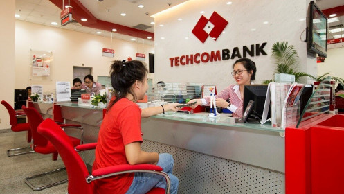Techcombank lãi ròng 9.200 tỉ đồng nửa đầu 2021