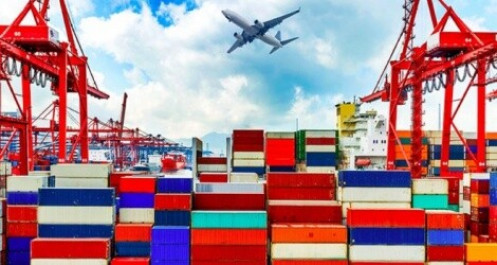 Nới rộng các cảng cửa ngõ kết nối giao thương quốc tế