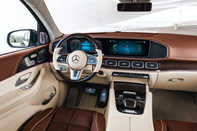 Mercedes Maybach GLS 600 chính hãng có giá bán là 11,5 tỷ đồng