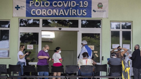 Mỹ: Nhiều người mắc Covid-19 hối hận vì không tiêm vắc-xin sớm