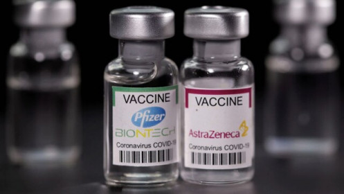 Tiêm kết hợp vaccine AstraZeneca với Pfizer giúp tăng mức kháng thể gấp 6 lần