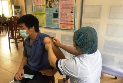 Quận Cầu Giấy: Thêm hơn 1.300 người được tiêm vaccine Covid-19