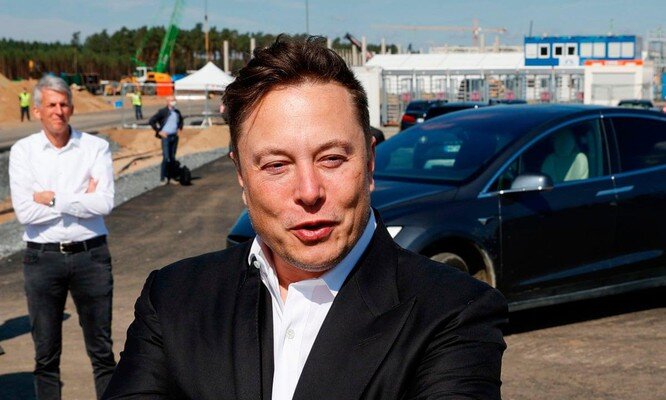 Mối duyên nợ giữa Apple và Tesla: Elon Musk lại "đá xéo" nhà Táo