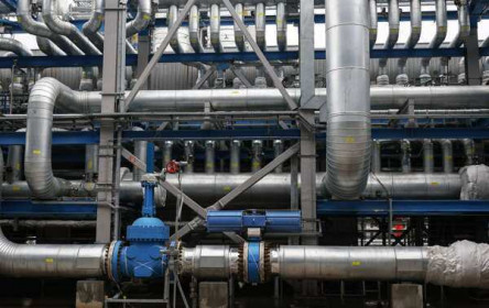 Vì sao Gazprom cắt giảm vận chuyển khí đốt đến châu Âu?