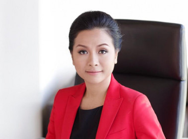 Bà Trần Uyên Phương vừa bán cắt lỗ 251.600 cổ phiếu Yeah1 (YEG)