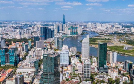 Cơ hội nào cho cổ phiếu bất động sản trong nửa cuối năm?