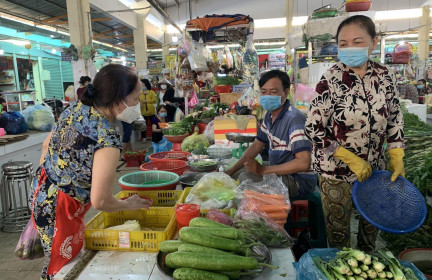 TP Hồ Chí Minh mở cửa trở lại thêm các chợ truyền thống