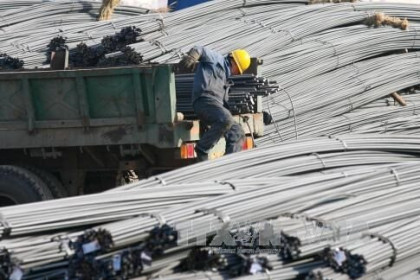 Sản lượng thép thô của Trung Quốc tăng 12%