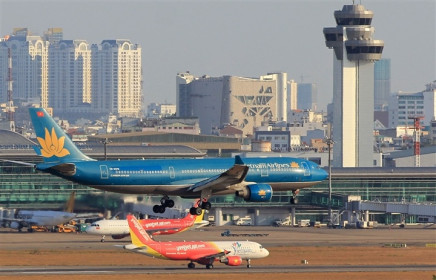 'Siêu' ủy ban báo cáo Thủ tướng kịch bản phát triển Vietnam Airlines, ACV