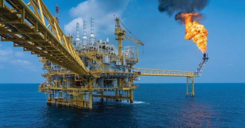 Trái chiều lợi nhuận doanh nghiệp dầu khí: BSR, PLX, OIL lãi lớn trong khi lợi nhuận PVD, PVS sụt giảm mạnh