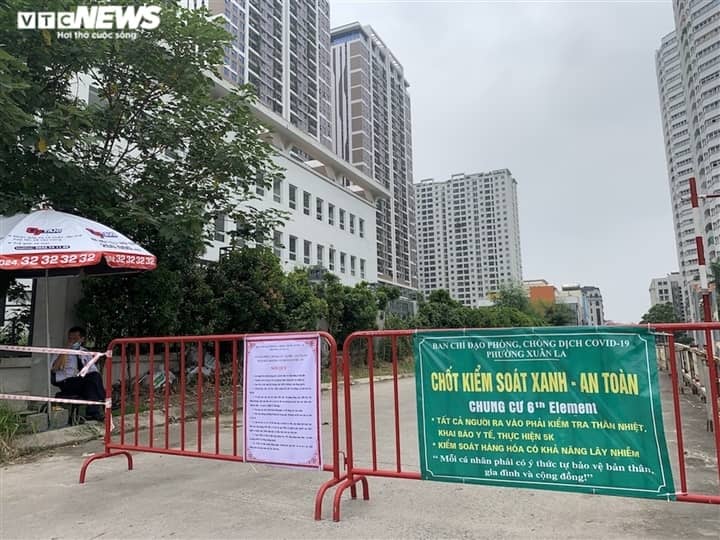 Chung cư Hà Nội đua nhau lập 'vùng xanh', ngăn ngừa COVID-19