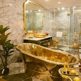 Khách sạn dát vàng hơn 100 triệu USD của Việt Nam lên báo Trung Quốc