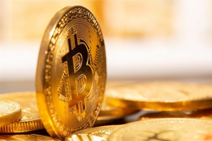 Giá Bitcoin hôm nay 12/8: Bitcoin giữ giá, Ripple tăng thần tốc 19%