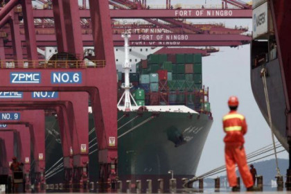Trung Quốc đóng cửa một phần cảng container lớn thứ 3 thế giới vì 1 ca nhiễm Covid-19