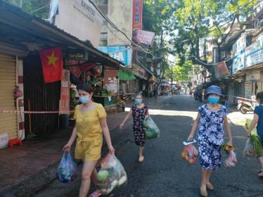 Quận Hai Bà Trưng: Chợ Nguyễn Công Trứ hoạt động trở lại sau thời gian phong tỏa tạm thời vì dịch Covid-19
