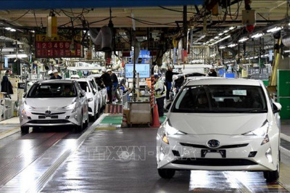 Toyota phải cắt giảm 40% sản lượng do thiếu chip bán dẫn