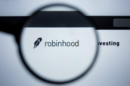 Doanh thu từ tiền điện tử của Robinhood tăng 4.282% trong vòng 1 năm qua