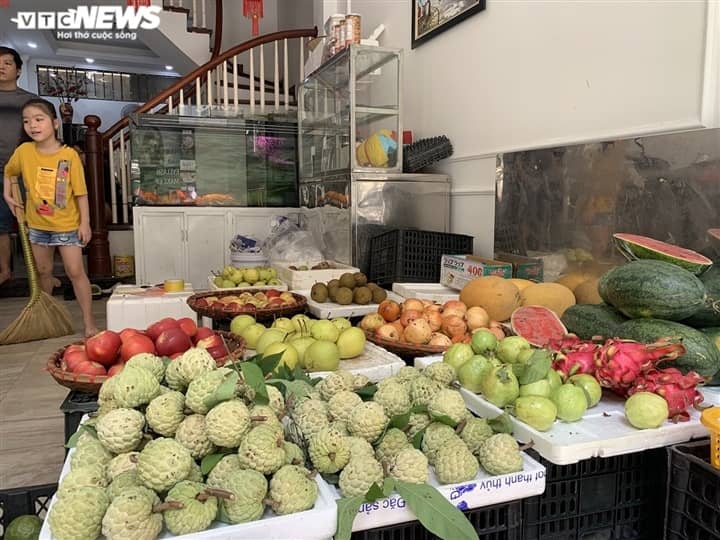 Nở rộ kiểu bán rau củ quả, thịt cá ngay trong nhà chưa từng thấy ở Hà Nội