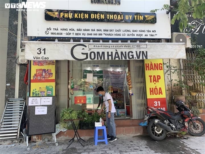 Nở rộ kiểu bán rau củ quả, thịt cá ngay trong nhà chưa từng thấy ở Hà Nội