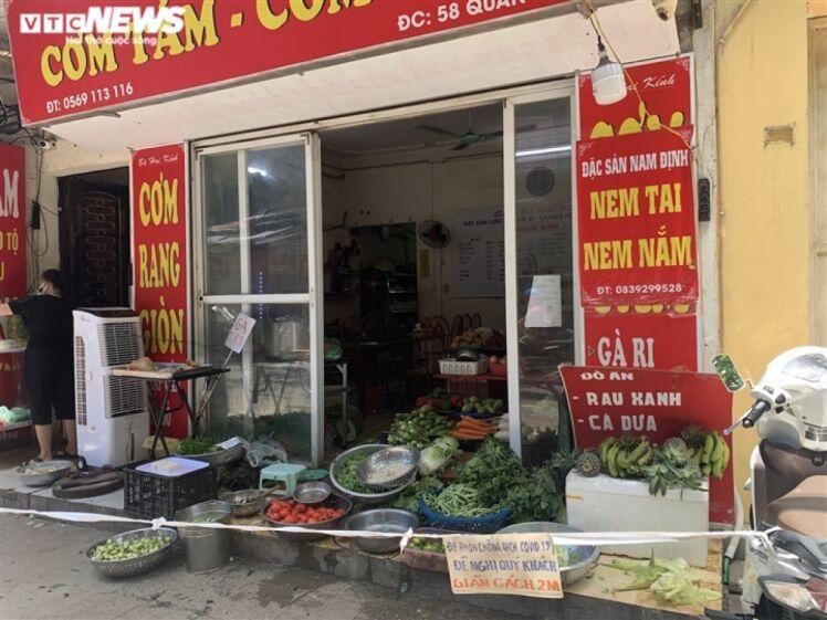 Nở rộ kiểu bán rau củ quả, thịt cá ngay trong nhà chưa từng thấy ở Hà Nội