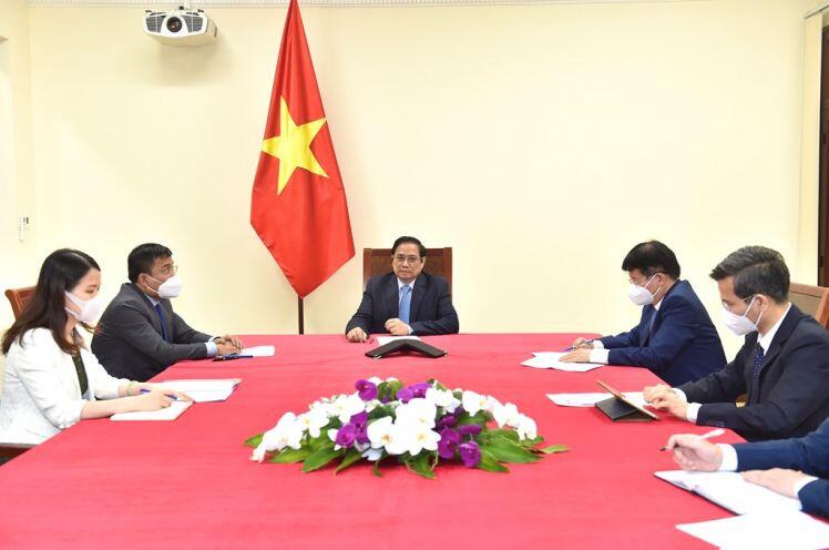 Chủ tịch Pfizer cam kết sẽ nỗ lực đẩy nhanh tiến độ giao vaccine cho Việt Nam