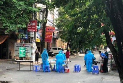 Quận Hoàng Mai: Xuất hiện ổ dịch tại phường Giáp Bát liên quan đến lái xe luồng xanh