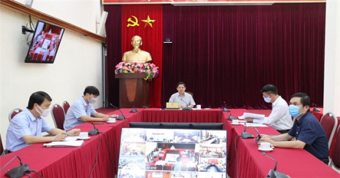 Tất cả hàng hóa đều thiết yếu, tất cả tuyến vận tải đều là luồng xanh