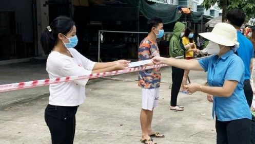 Covid-19 ở Việt Nam sáng 27/8: Chuỗi lây nhiễm ở Thanh Xuân - Hà Nội tiếp tục lan rộng, nhiều địa phương đa dạng hình thức hỗ trợ an sinh xã hội