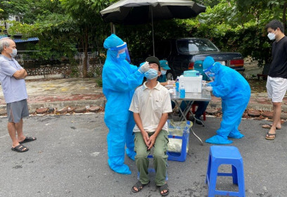 Quận Hoàng Mai: Đã ghi nhận 48 ca dương tính SARS-CoV-2 tại ổ dịch phường Giáp Bát