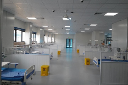 Hà Nội: Công ty Rạng Đông cung cấp hệ thống và giải pháp chiếu sáng cho Bệnh viện dã chiến điều trị bệnh nhân Covid-19