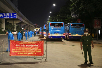 Tối 1/9, đã di dời 180 người dân ra khỏi “điểm nóng” Thanh Xuân Trung
