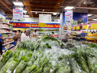 Hà Nội: Ngày đầu nghỉ lễ 2/9, siêu thị vắng người mua sắm