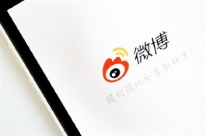 Mạng xã hội Weibo cấm các tài khoản “phím hàng” chứng khoán