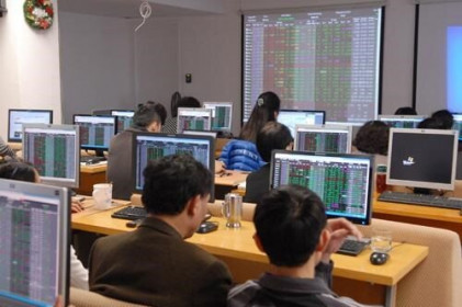 Cổ phiếu “vua” có còn hấp dẫn trong những tháng cuối năm?