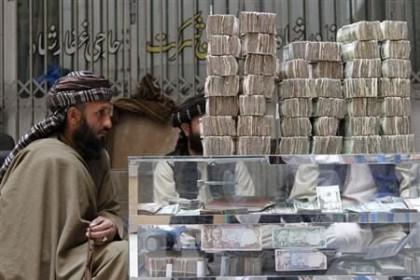 Thị trường ngoại hối chính của Afghanistan mở cửa trở lại