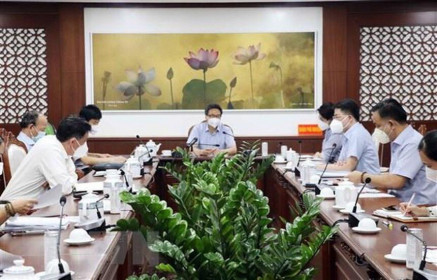 Phó Thủ tướng chỉ đạo về việc mở lại kinh doanh tại quận Phú Nhuận