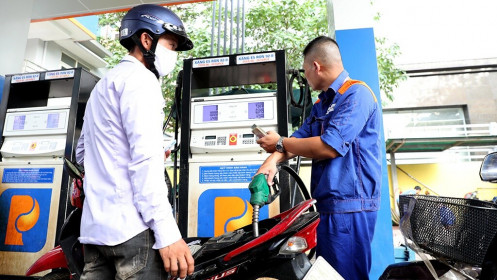 Giá xăng tăng hơn 250 đồng/lít, dầu mazút tăng gần 900 đồng/kg từ chiều nay