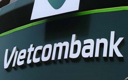 Lùm xùm sao kê tài khoản, Vietcombank lãi từ dịch vụ "khủng" thế nào?