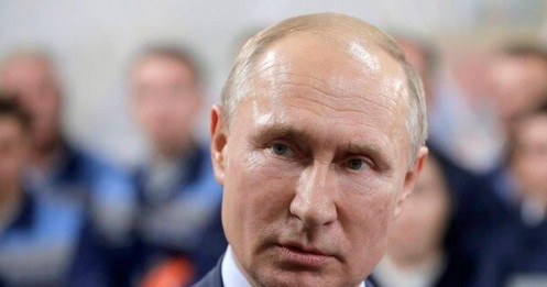 Nhiều nhân viên cấp dưới mắc COVID-19, Tổng thống Nga Putin cân nhắc tự cách ly
