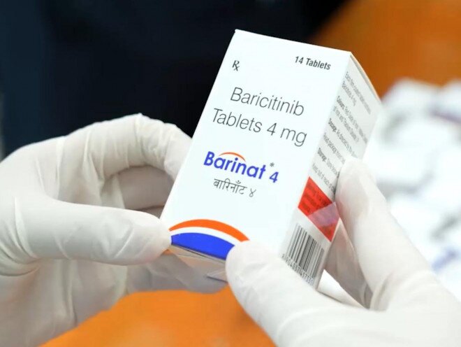 Núp bóng quà biếu tặng, tuồn thuốc trị COVID-19 về Việt Nam: Lộ chi tiết bất thường