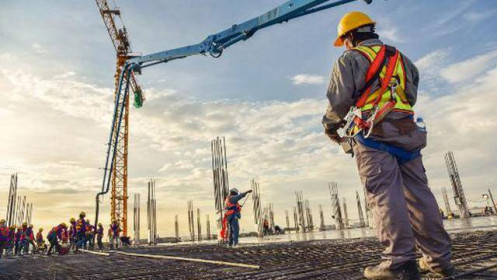 Đón sóng đầu tư công, ngành nào sẽ hưởng lợi?