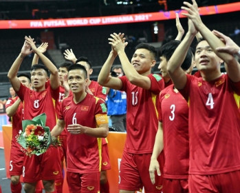Lập kỳ tích, đội tuyển futsal Việt Nam nhận khoản tiền thưởng lớn; vào vòng 1/8 sẽ gặp Nga