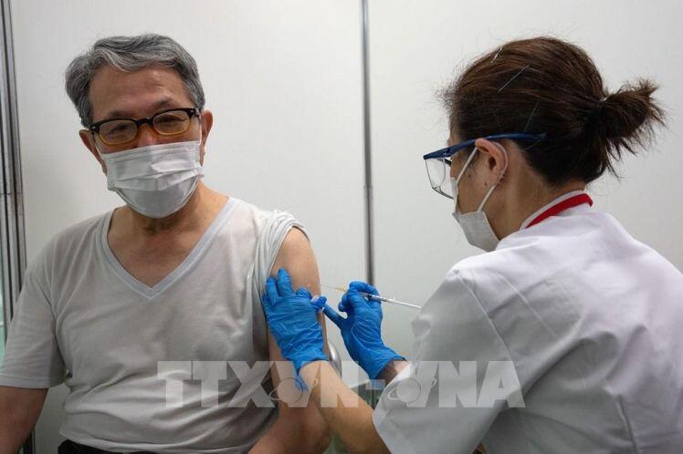 Nhật Bản cân nhắc dỡ bỏ tình trạng khẩn cấp về dịch COVID-19