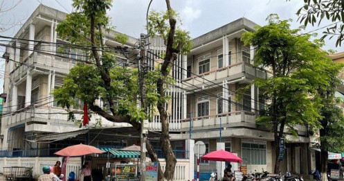Bán đấu giá hàng loạt nhà, đất công sản ở trung tâm TP Quảng Ngãi