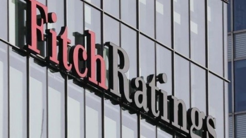 Fitch Ratings cảnh báo xếp hạng tín nhiệm AAA của Mỹ đối mặt nhiều rủi ro