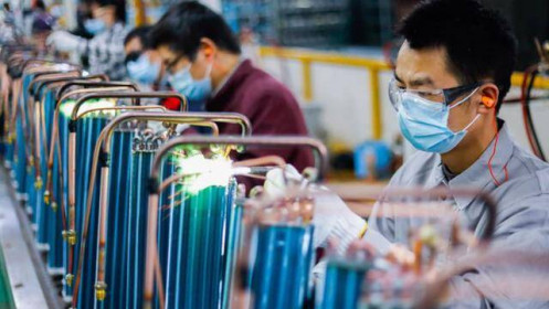 Standard Chartered hạ dự báo tăng trưởng kinh tế Việt Nam năm 2021 xuống 2,7%