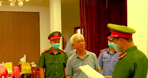 Cựu Chủ tịch tỉnh Khánh Hòa tiếp tục bị khởi tố