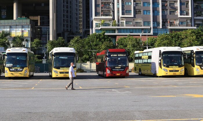 Vì sao Hà Nội đề nghị doanh nghiệp vận tải từ chối bán vé cho khách?