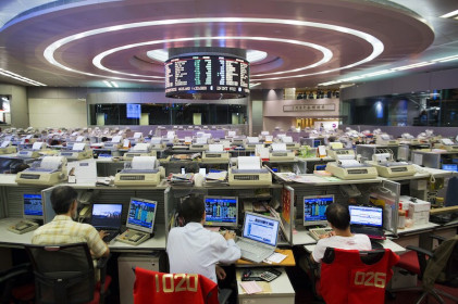 Đồng won và thị trường chứng khoán Hàn Quốc 'lặn ngụp' trong biến động toàn cầu